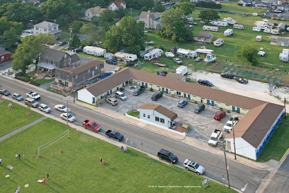 Wachapreague Inn - Motel Rooms Exterior foto